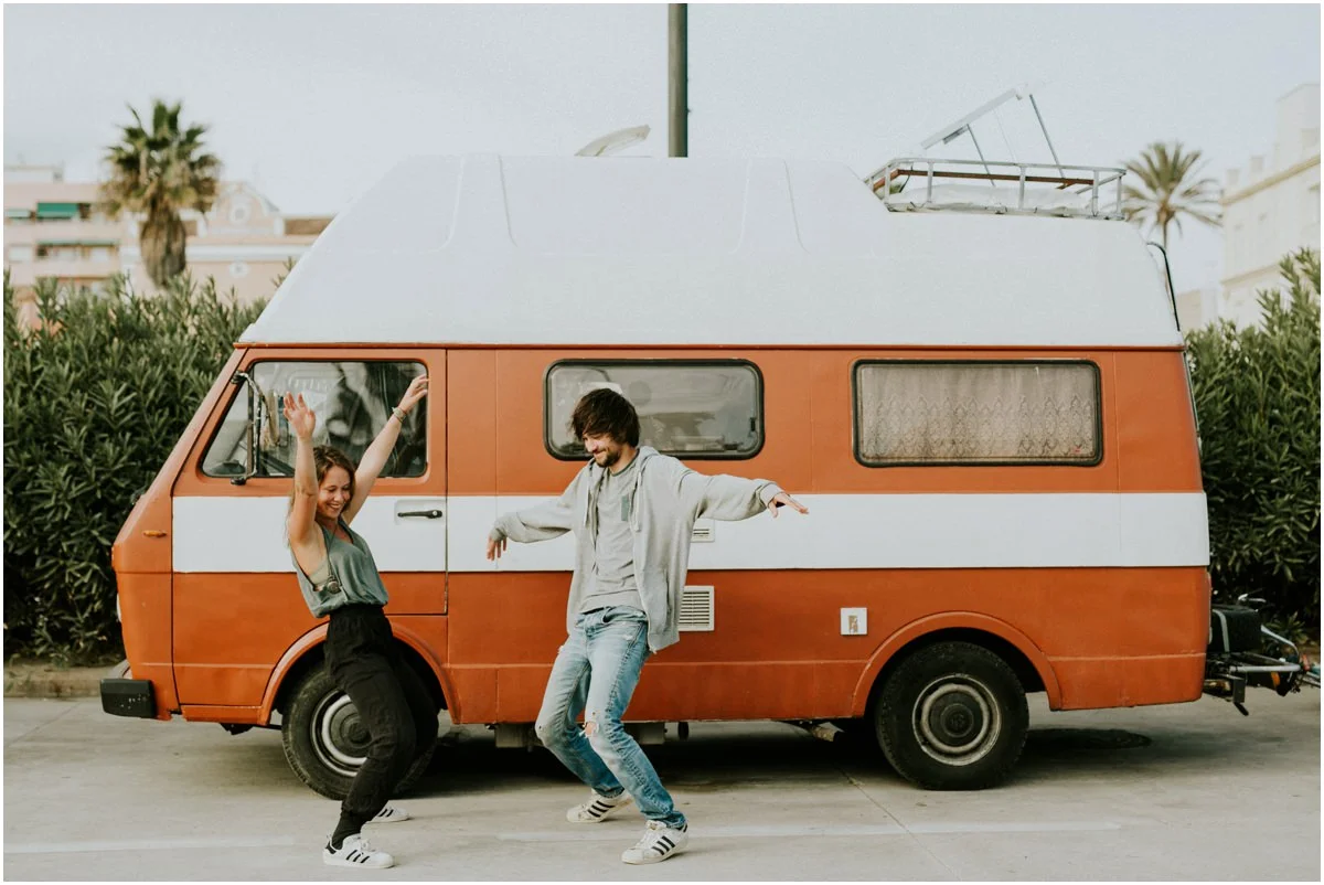 vanlife couple6.jpg