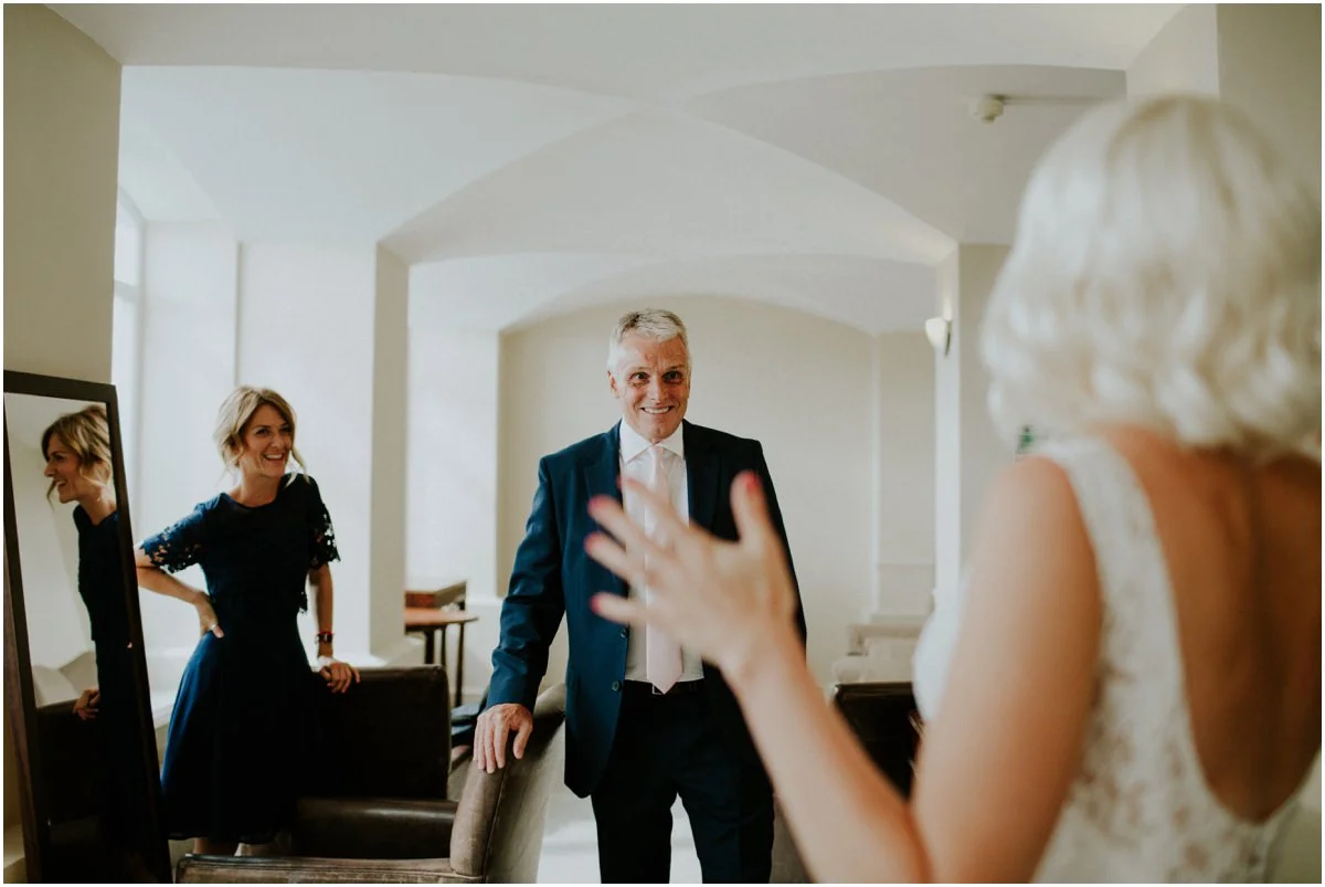 Buxted Park Hotel wedding20.jpg