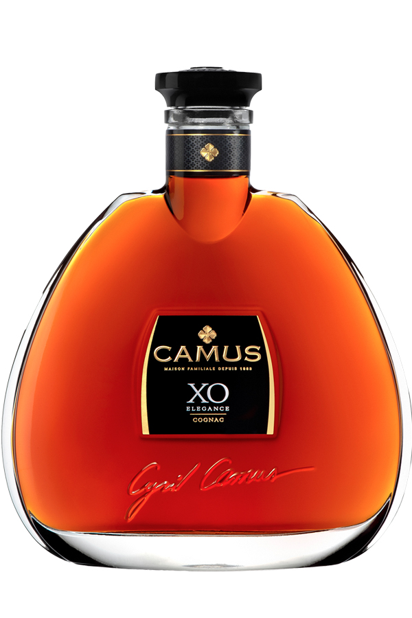 The age of harmony Creating CAMUS XO Elegance requires years of meticulous work. The process starts with the careful selection of different styles of hugely rich eaux-de-vie from all six of the Cognac crus (Borderies, Petite Champagne, Bons Bois, Grande Champagne, Fins Bois, Bois à Terroirs). The presence of the Borderies cru among these eaux-de-vie gives the Cognac a rounder flavor and greater aromatic length. Long aging in cool, damp cellars ensures that each barrel gains a perfect level of maturity. A meticulous blending process finally reveals the Cognac’s personality in all its glory: a myriad of complex, harmonious aromas. Best enjoyed in a tulip glass, either straight or mixed with a dash of mineral water. A serving temperature of 17-20°C is recommended to fully appreciate XO Elegance.