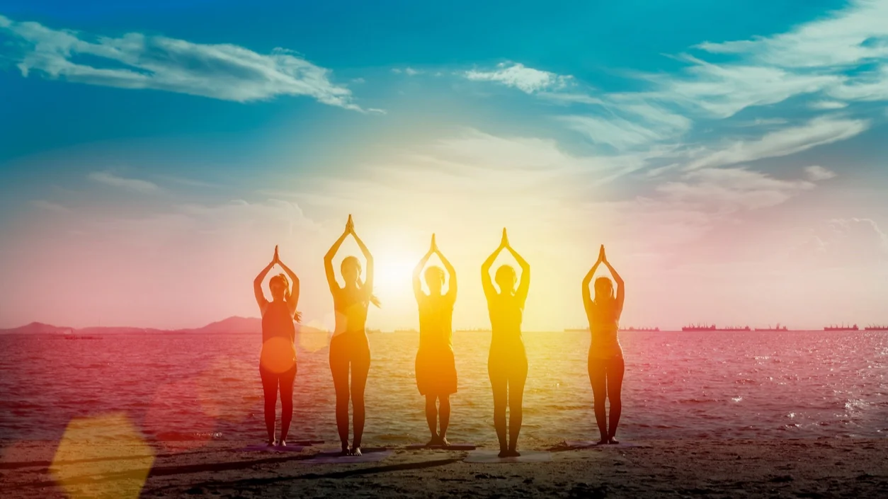 Yoga+Retreat+Sunset+Image.jpg
