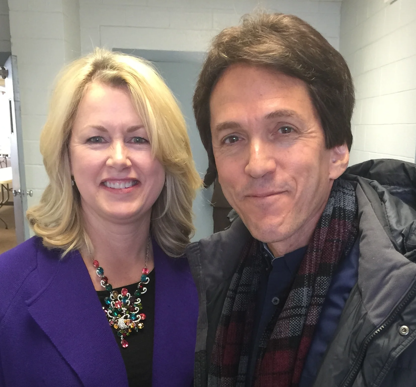 Sharing rostrum with Mitch Albom in Cincinnati, Ohio 