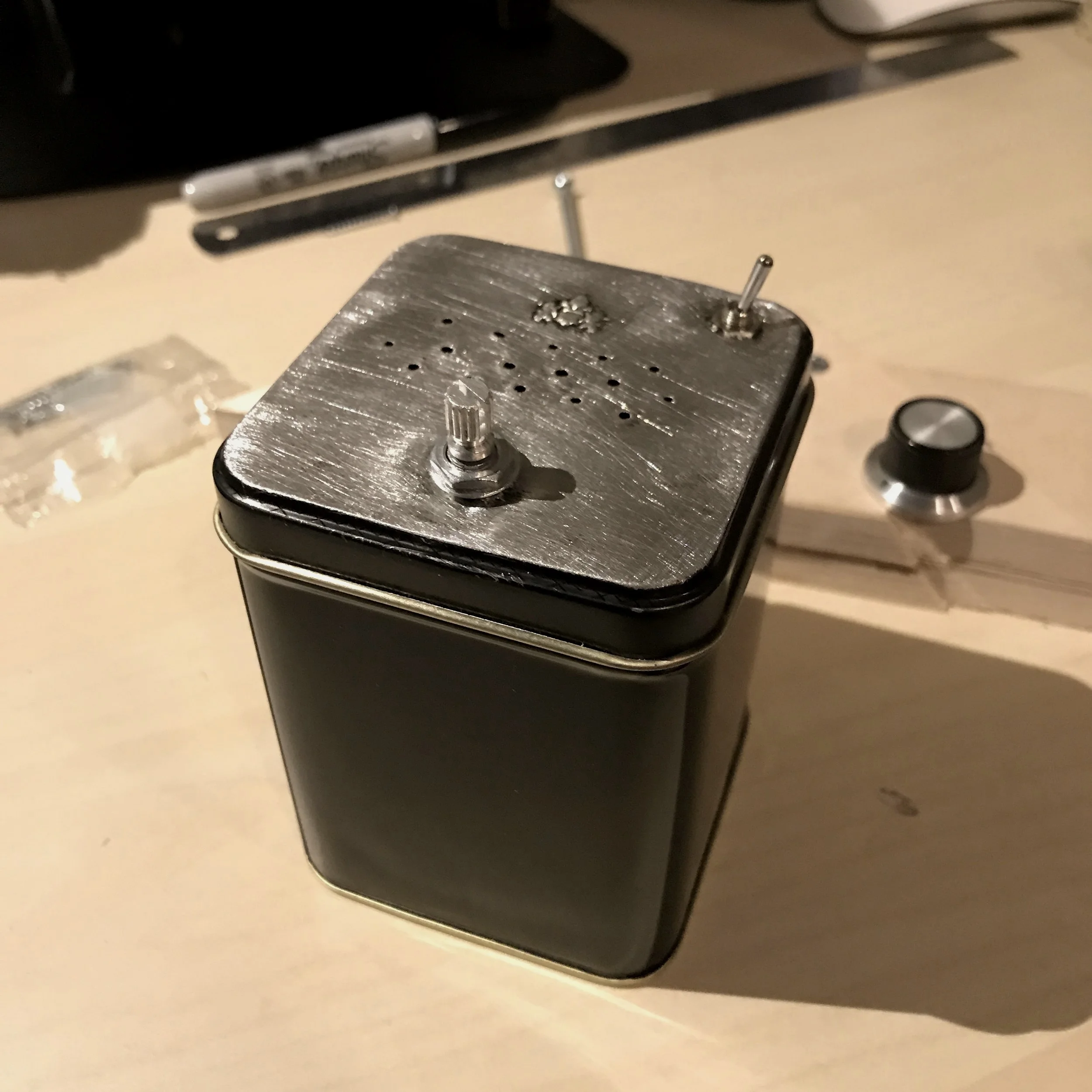 Enclosure - Tea Tin Speaker