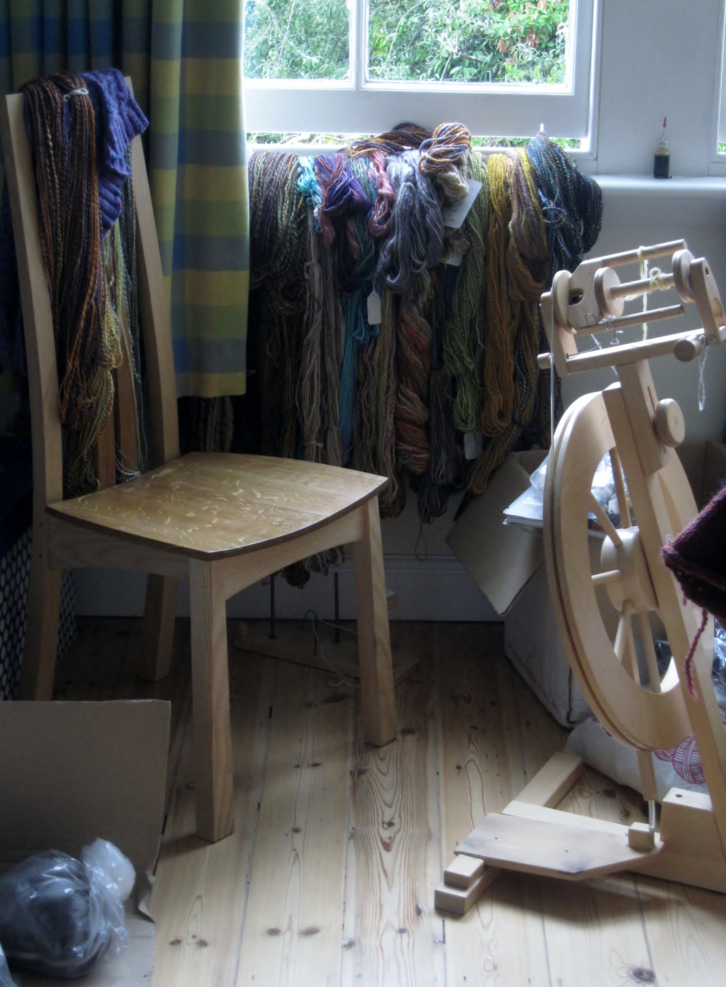 Spinning nook