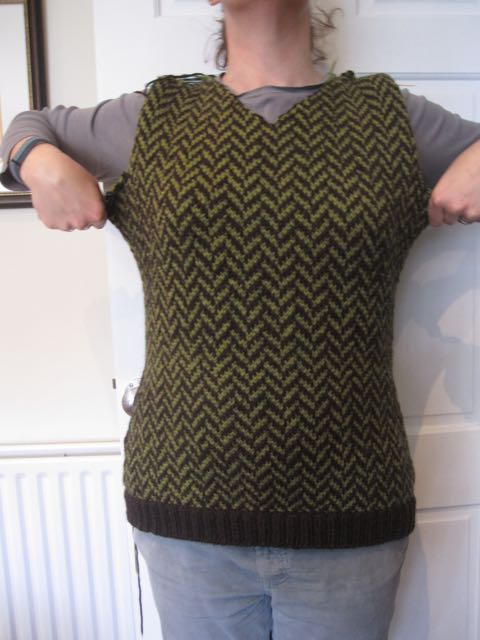 There is nothing sadder than a too-big colorwork sweater body...