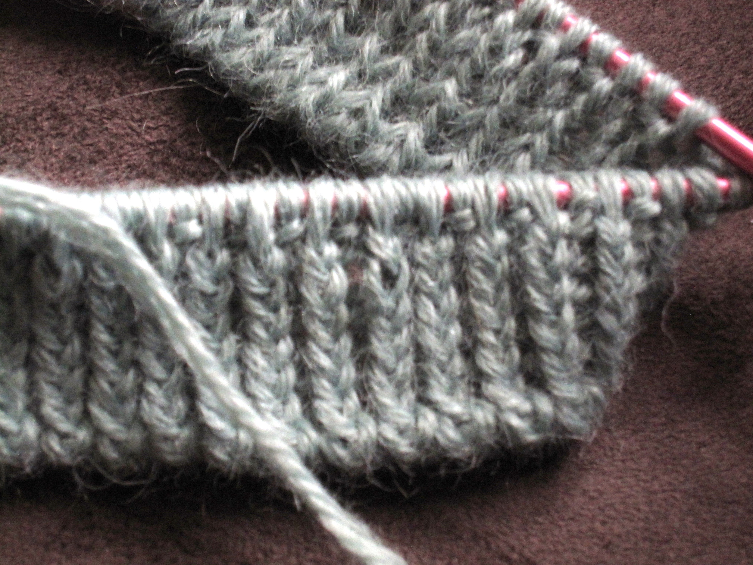 I love 1x1 twisted ribbing...