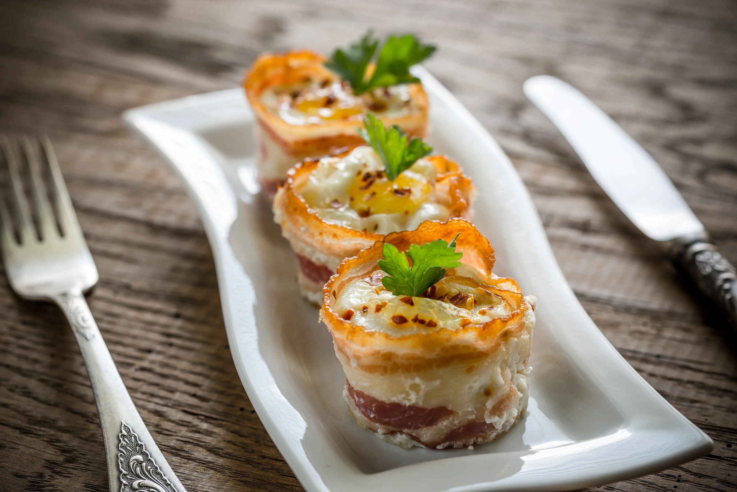 Easy Bacon and Egg Muffins