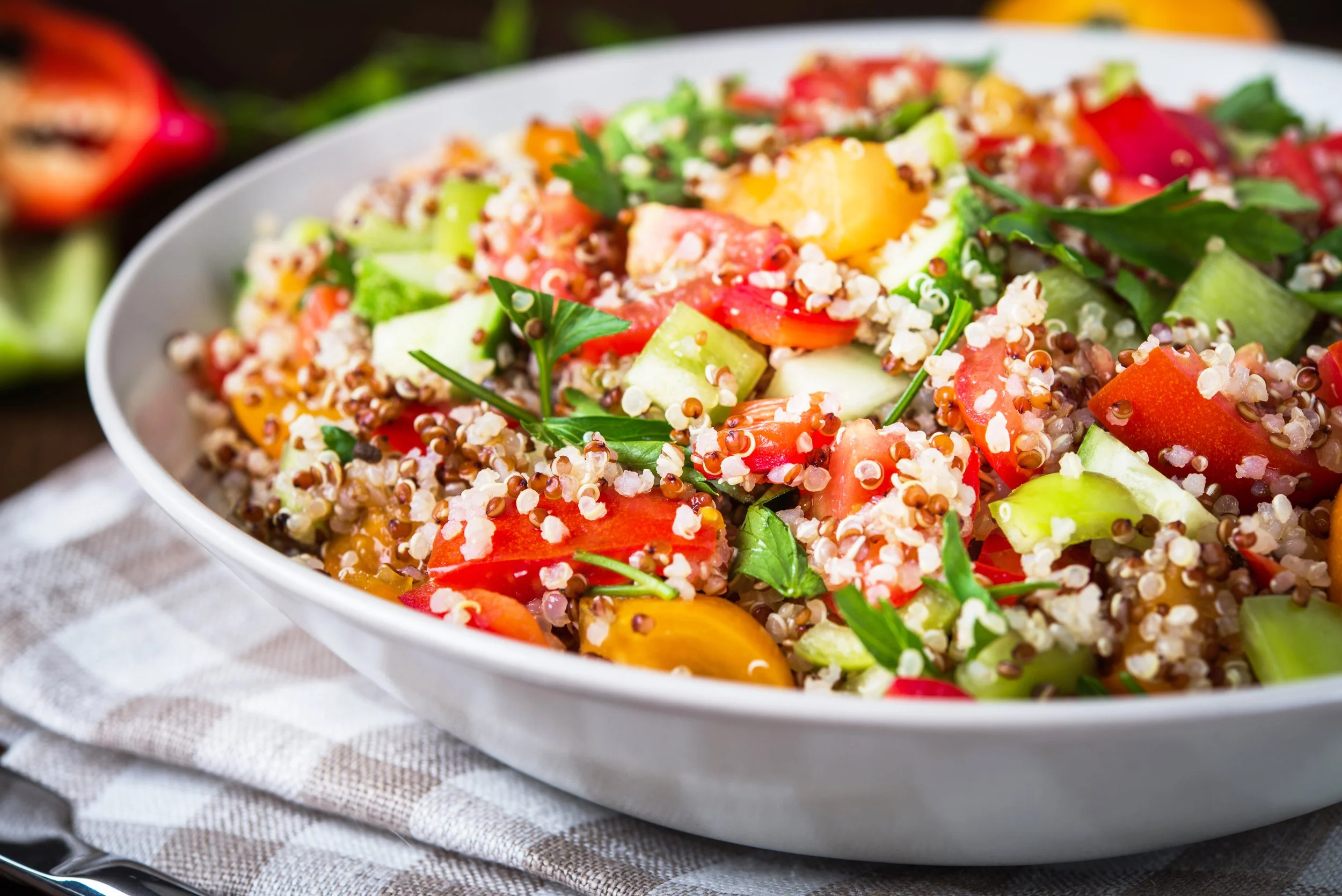 How To Make Nutrient-Dense Salads That Keep You Full