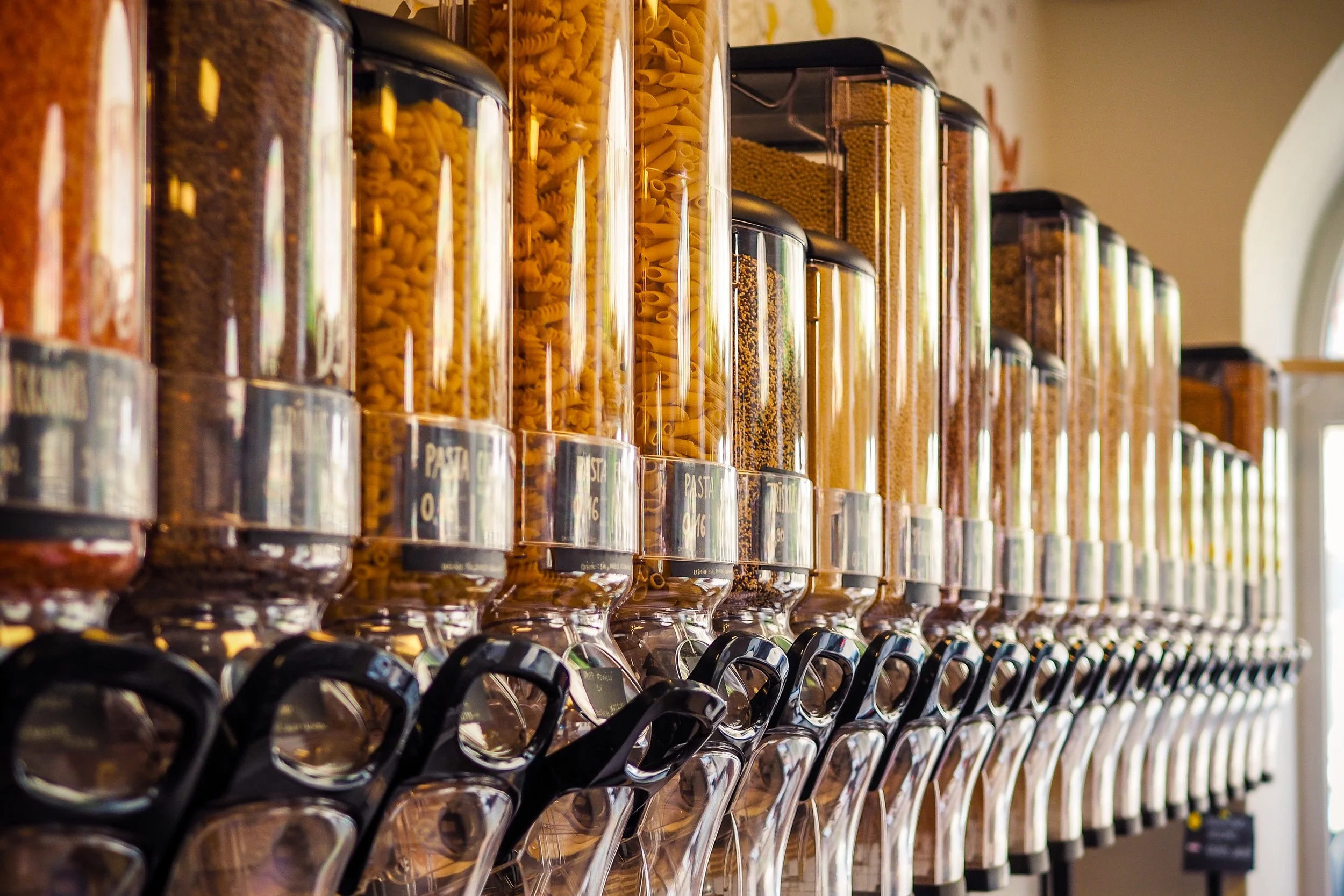 Health on a Budget: Navigating the Bulk Aisle