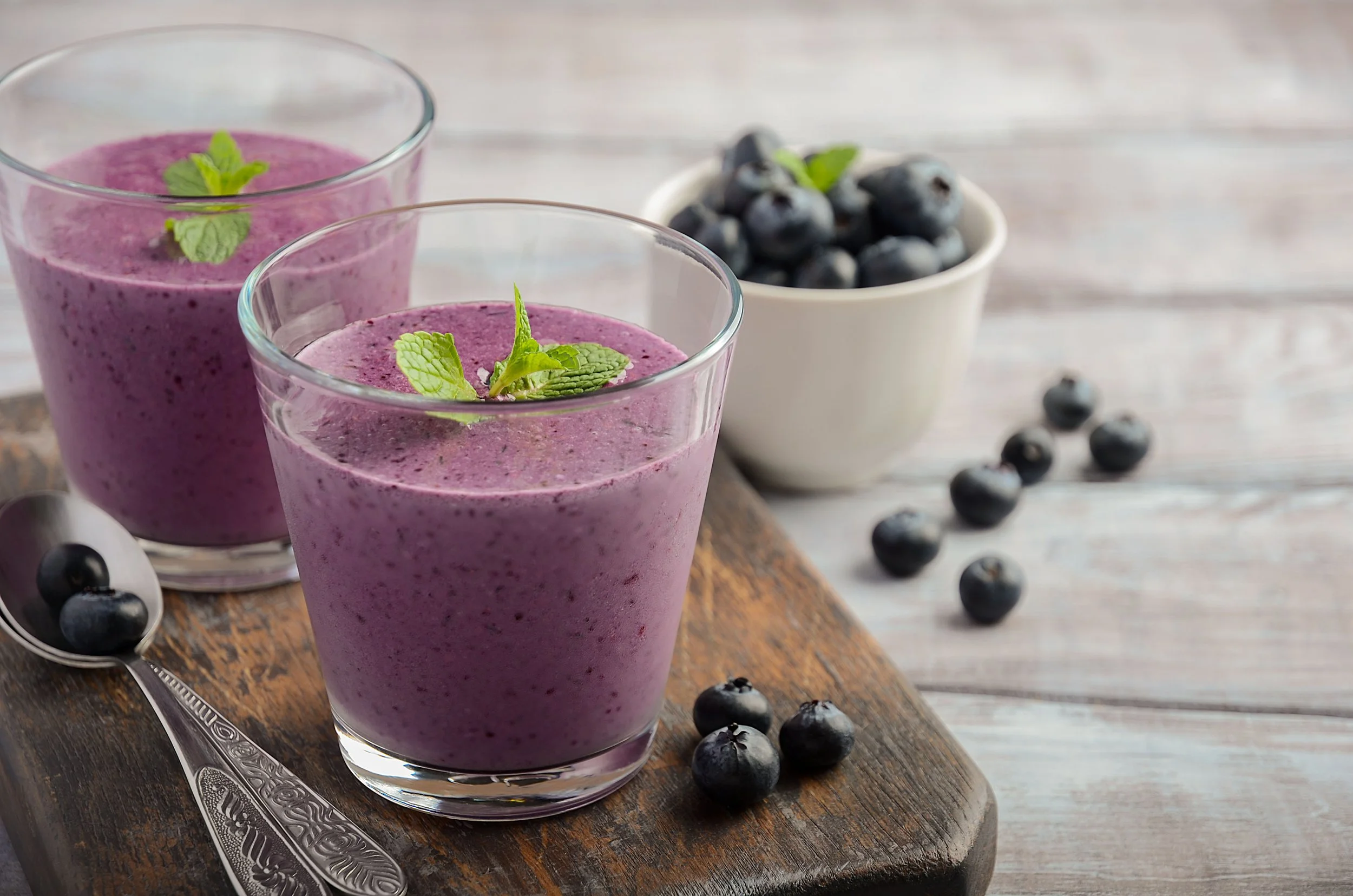 Blueberry Lemon Tart Smoothie 