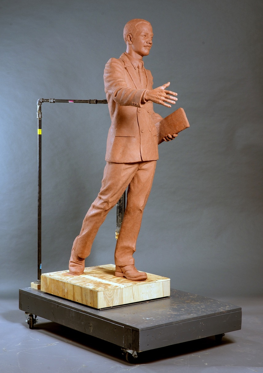 Tom Lopes Statue