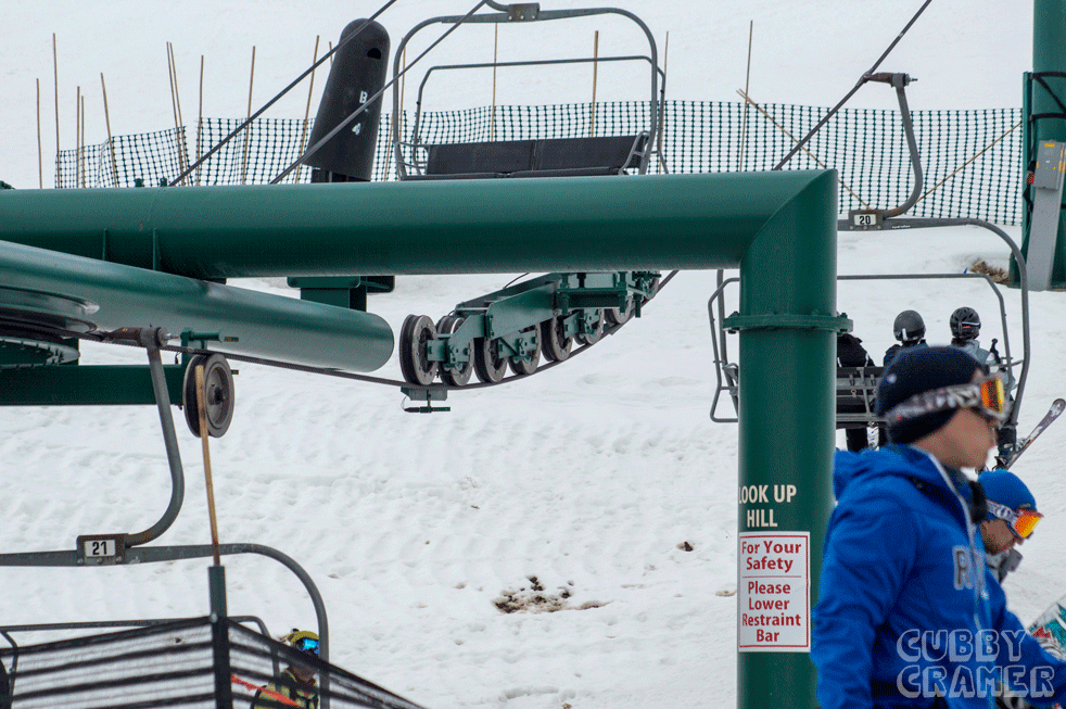 Ski-Lift-Duder.gif