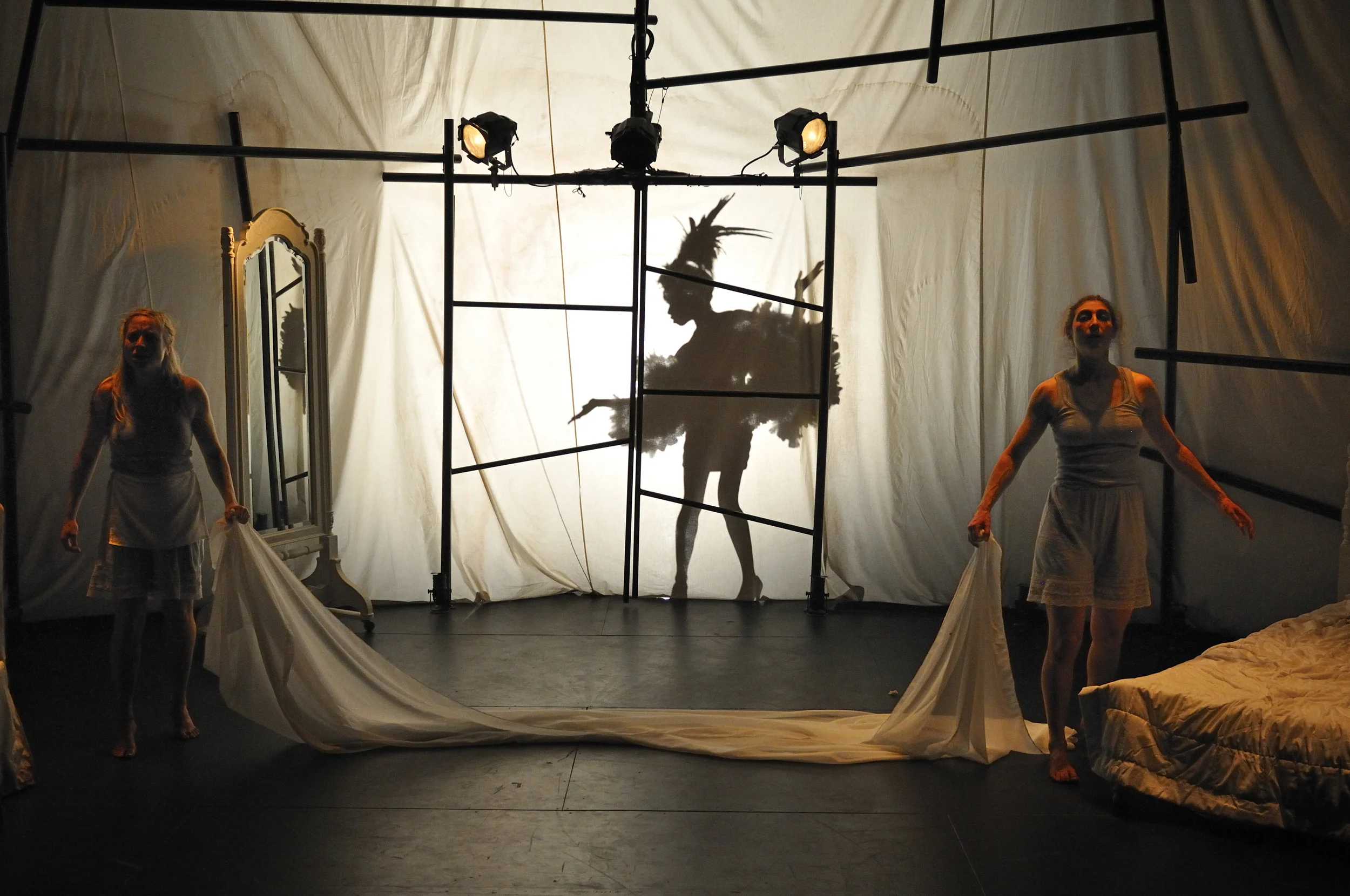 Props/Puppets: Nina Alexander
