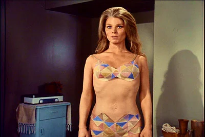 Genesis II - Mariette Hartley sporting a double navel