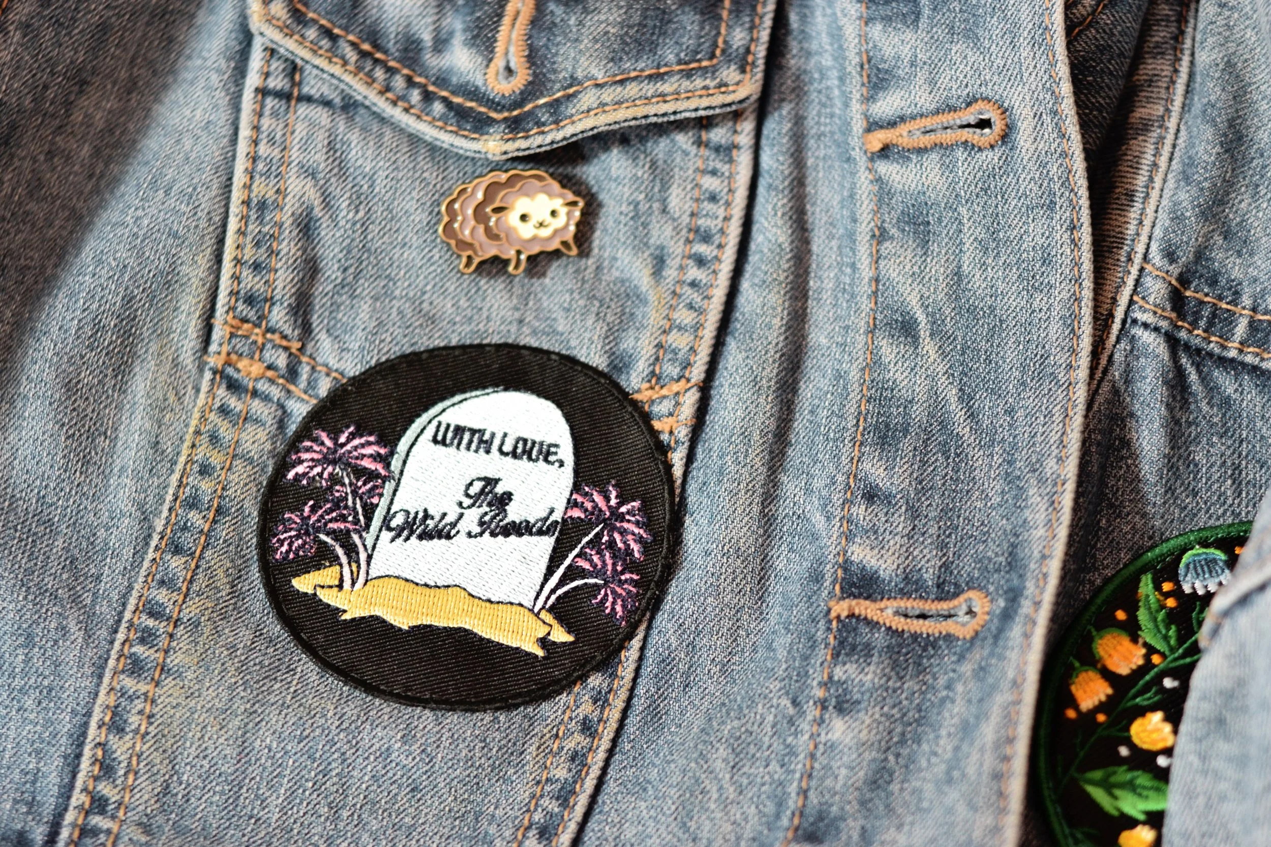 how to put a back patch on a denim jacket