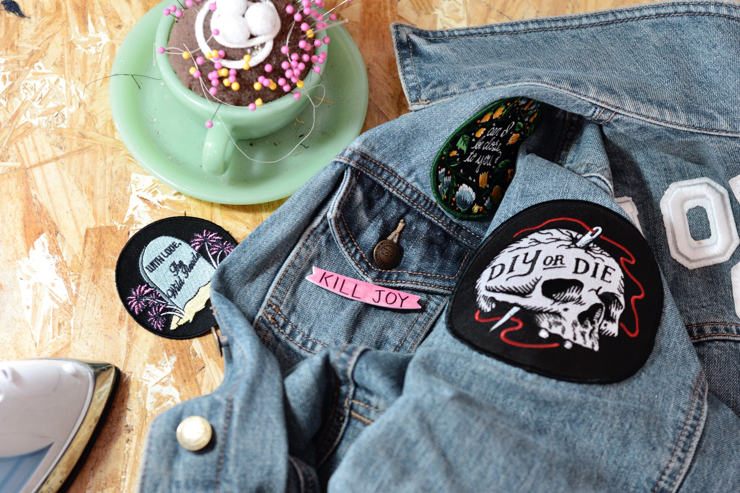 /Ø 8 cm Rockabilly Iron on Patch Motor Freaks Aufb/ügler Hot Rod Aufn/äher Applikation Coyote Lucky Patches
