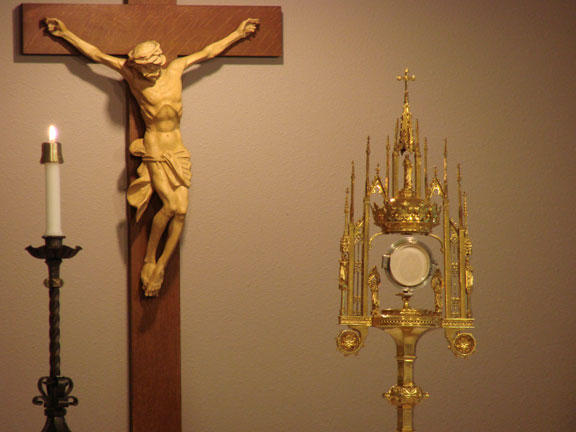 crucifix with eucharistic host.jpg