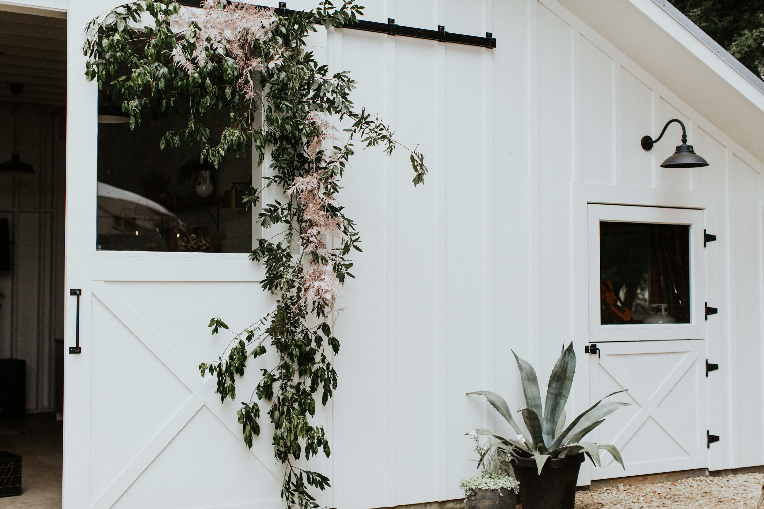 boho glam wedding barn