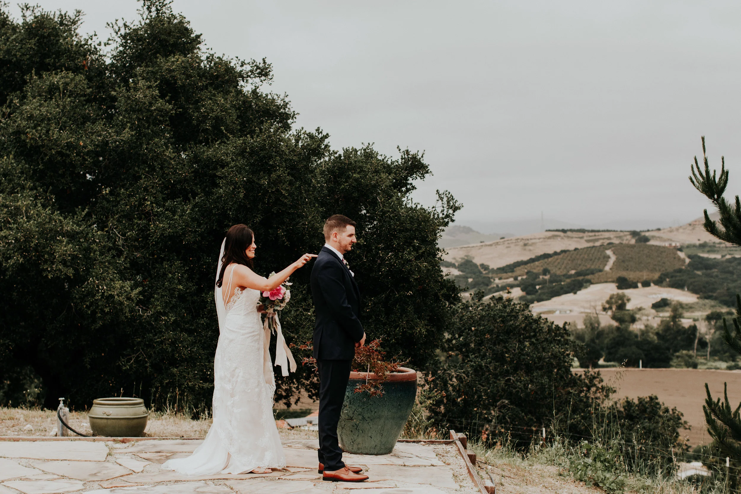 Wedding first look