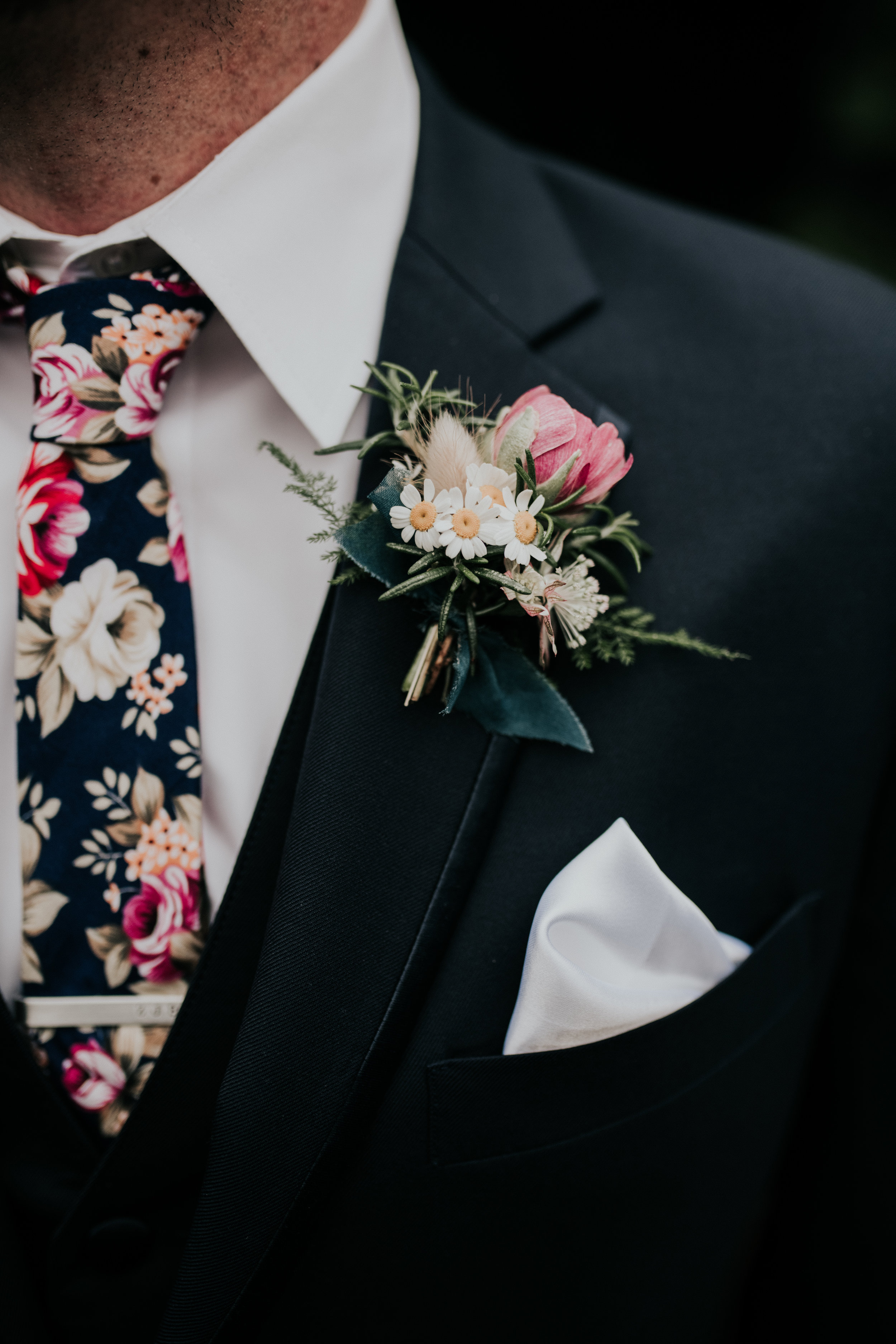 Groom floral tie