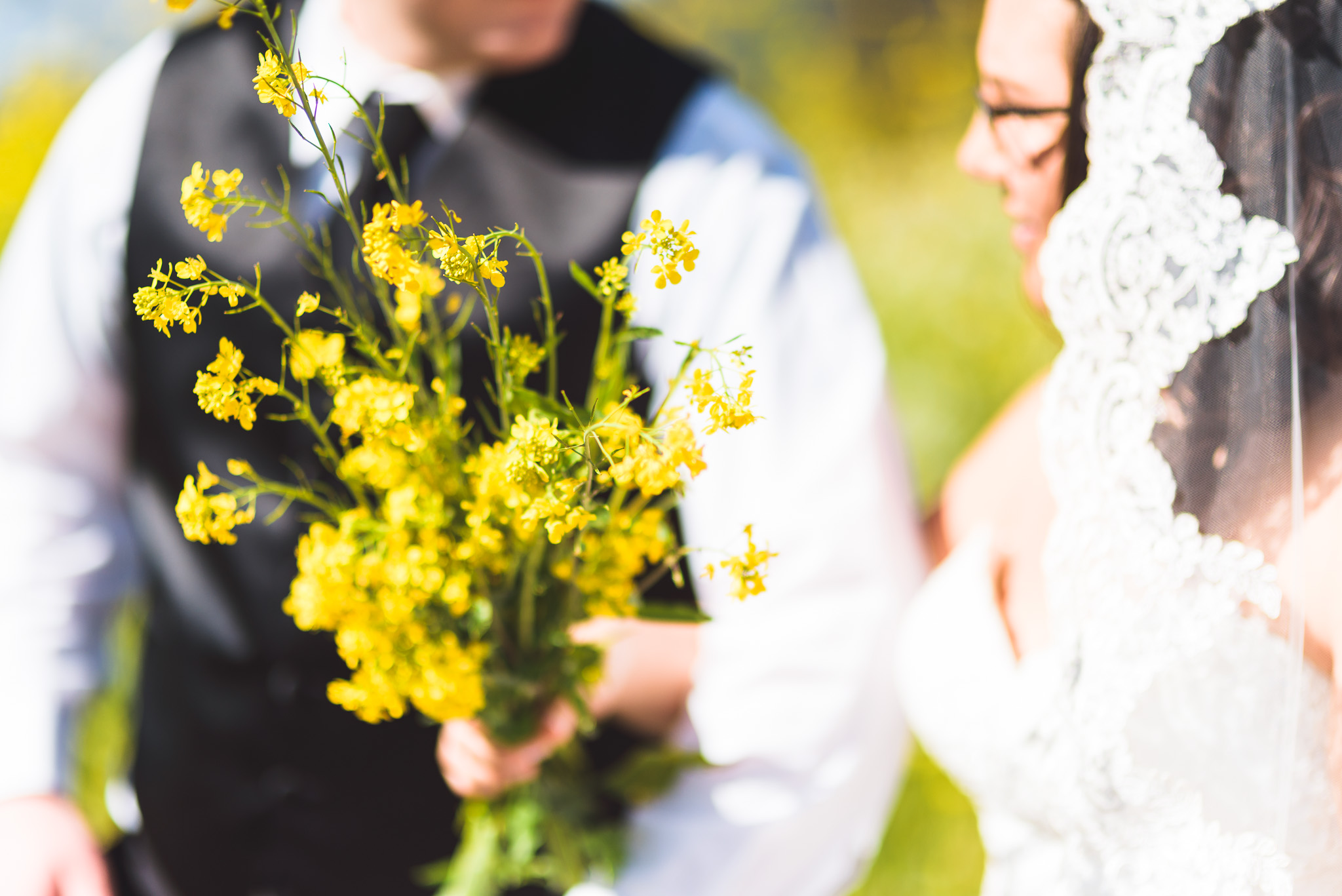 Sonoma_Backyard_Wedding-Chuck_Caroline-025.jpg