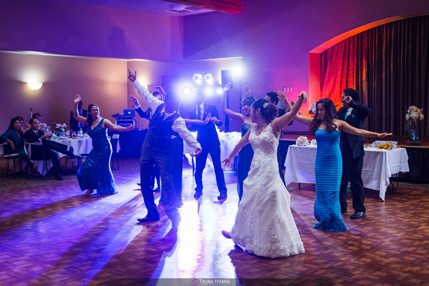 59-bride-and-groom-dancing.jpg