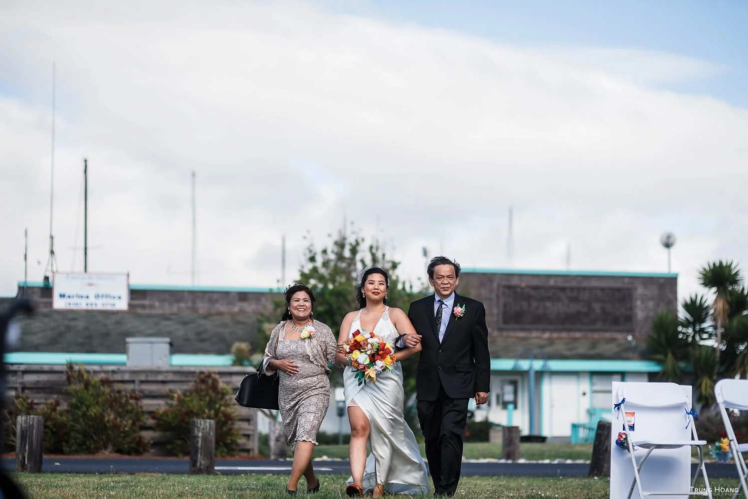 Wedding processional photo Emeryville Wedding Photographer