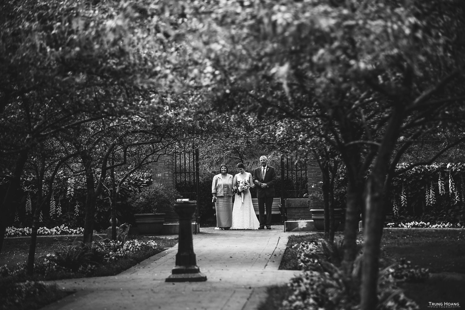Shakespeare Garden Wedding Ceremony
