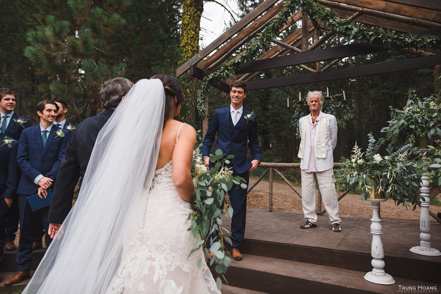 Photo by Trung Hoang Photography (www.trunghoangphotography.com)