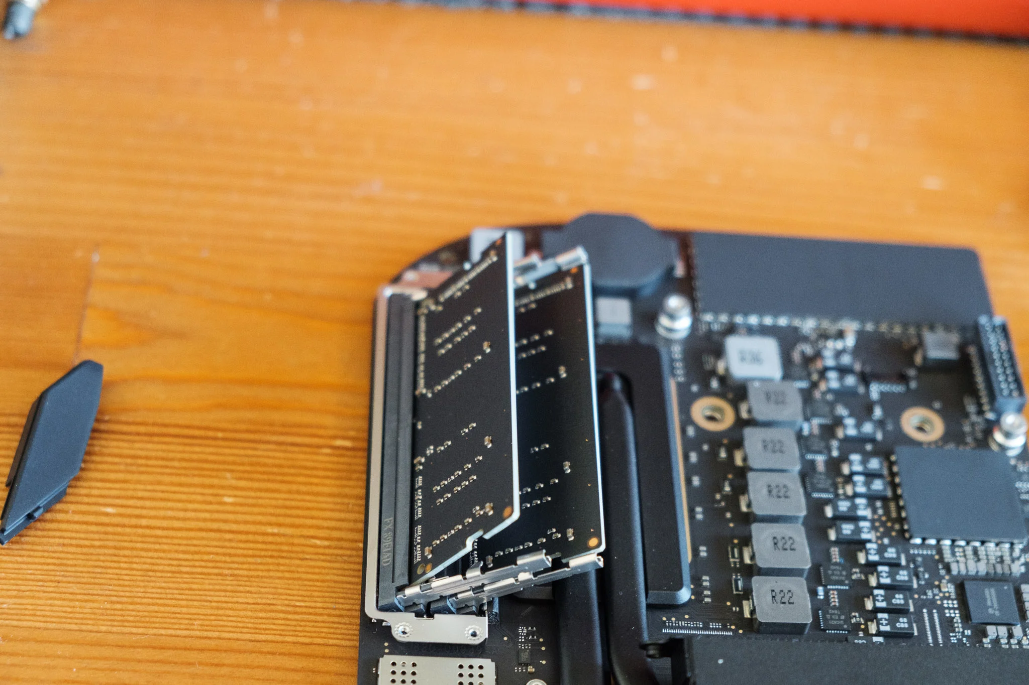 How to replace the RAM in a 2018 Mac Mini