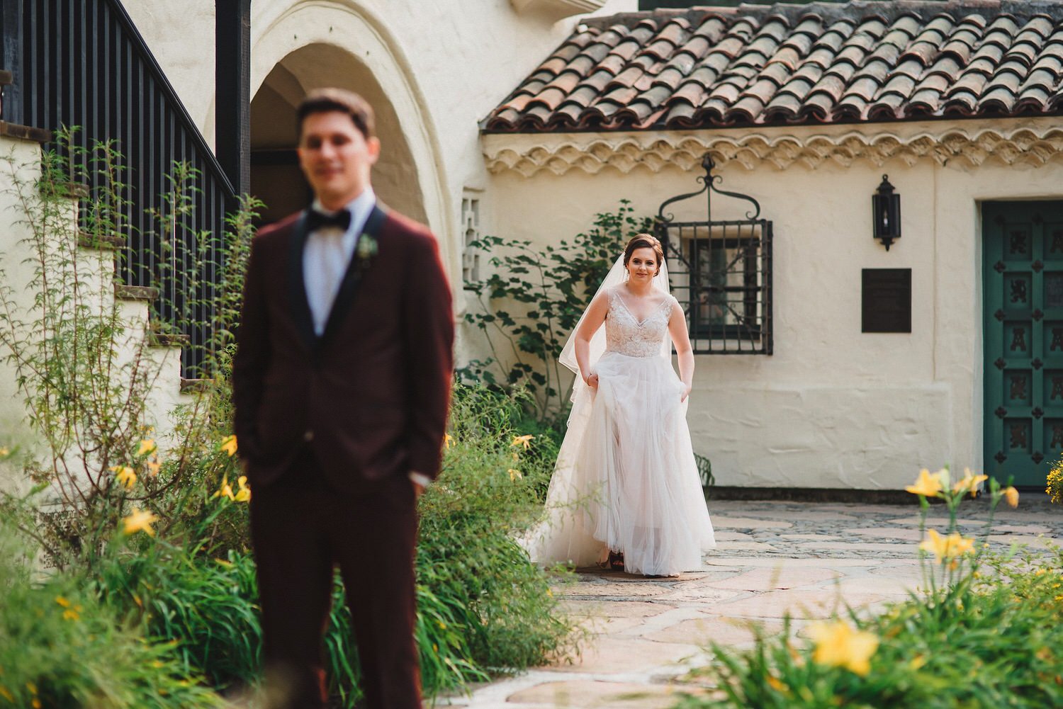 Cute First Look Photos
Allied Arts Guild Wedding // Clare + Trevor - Photo by Trung Hoang Photography | www.trunghoangphotography.com | San Francisco Bay Area Wedding Photographer