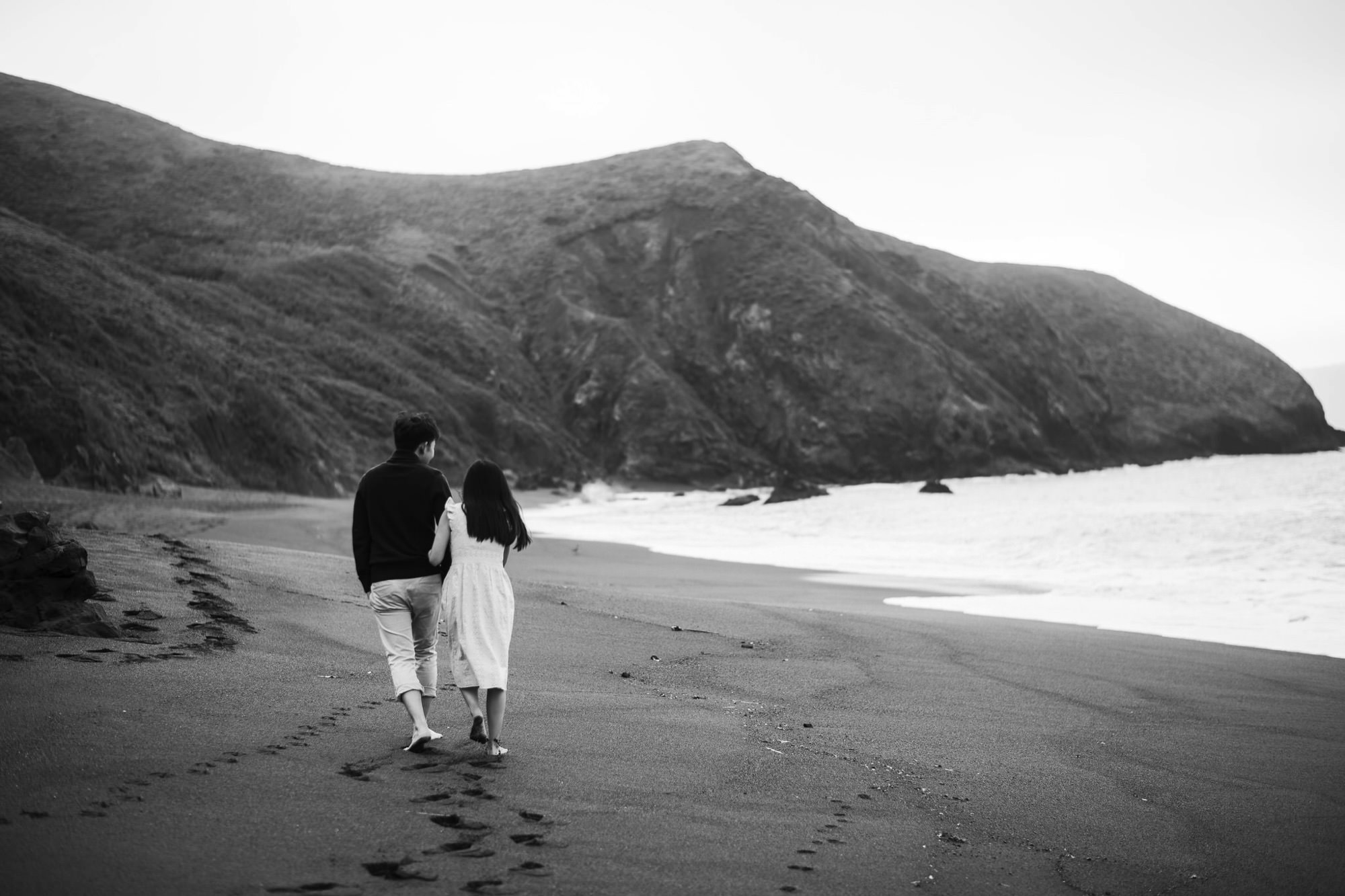 Marin Headlands Engagement Session // Alan + Thu - Photo by Trung Hoang Photography | www.trunghoangphotography.com | San Francisco Bay Area Wedding Photographer