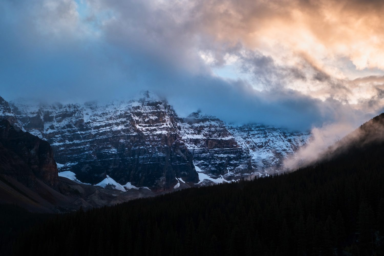 Sunset at Moraine Lake