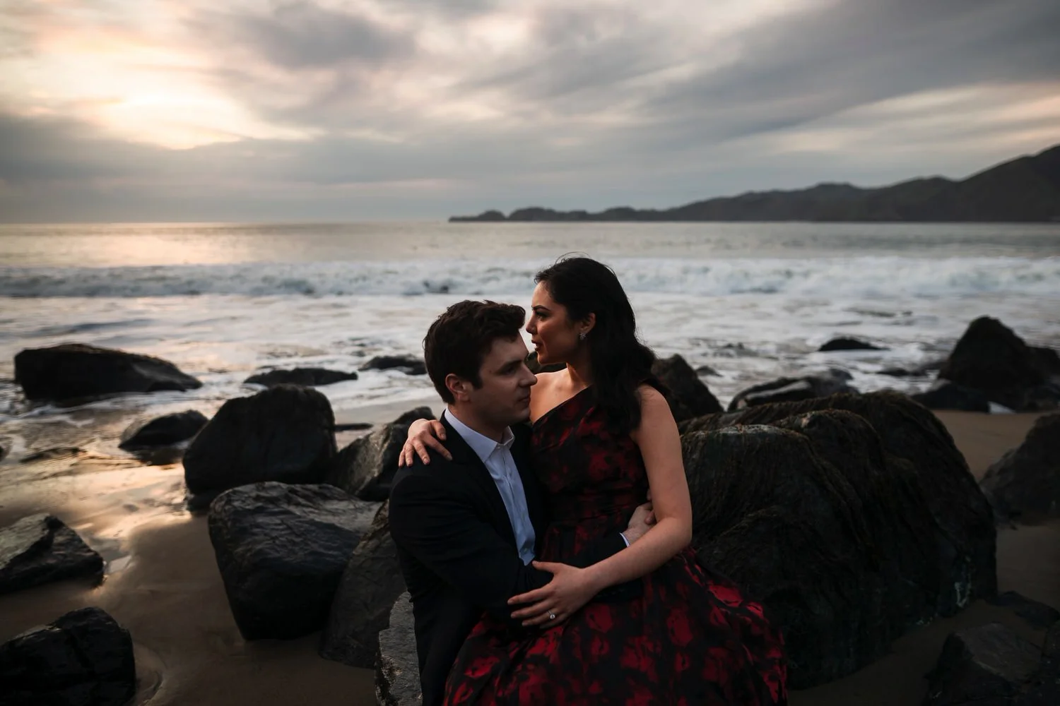Engagement Session at San Francisco’s Marshall’s Beach
Trung Hoang Photography // Best San Francisco Bay Area Engagement Session Photographer