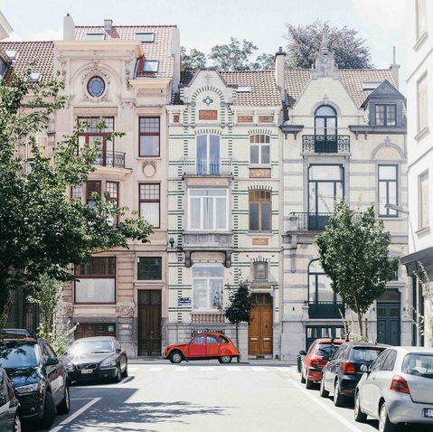 "Beautiful day. Beautiful architecture of Brussels. Beautiful car. Totally recommend strolling the streets of Ixelles and Saint Giles. Brussels isn't all about the centre. Definitely take a tour also of Victor Horta's house if you can. Incredible. Sadly no photos are allowed. Buggar." #visitbrussels