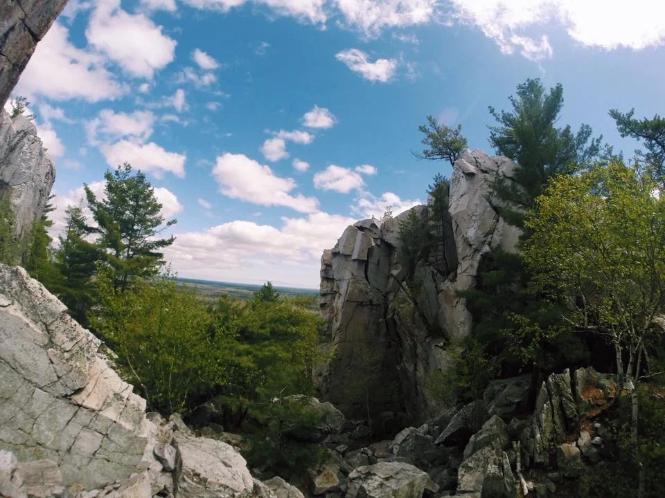 Hiking 'The Crack' at Killarney Provincial Park