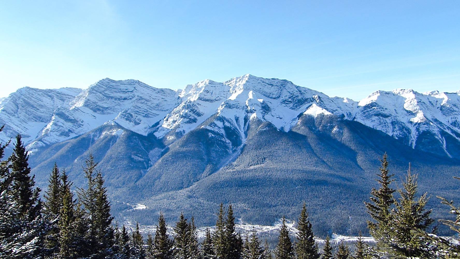 Canmore.jpg