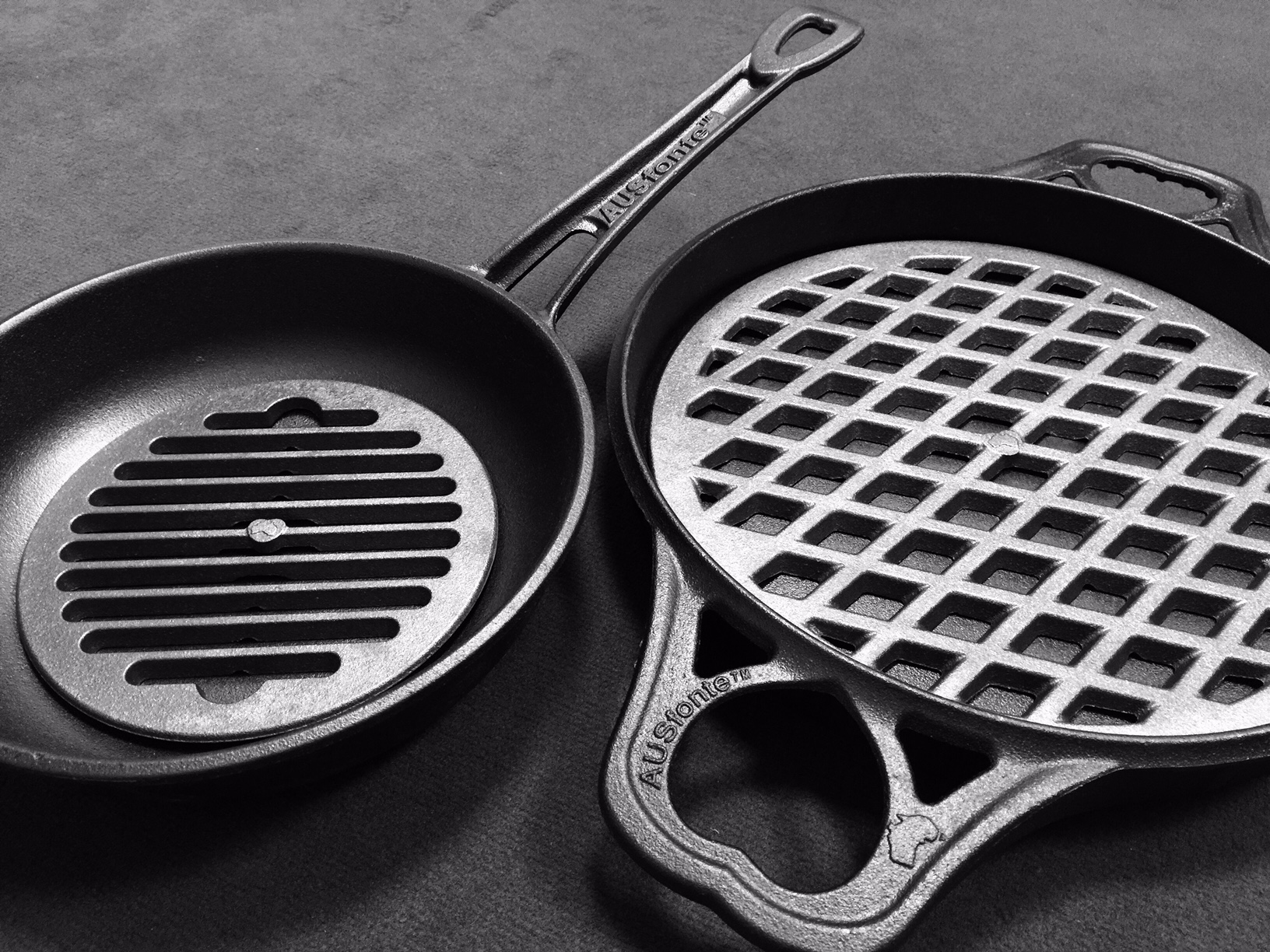 AUSfonte Pan Grill-it cast iron grilling insert 27-2-15c 1024x768.jpg