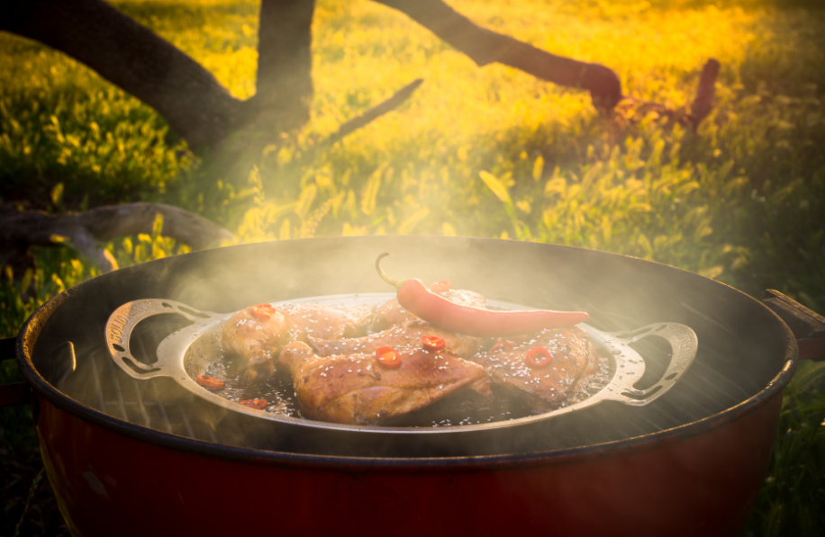 AUS_NONI_33cm_Skillet-lid_Lifestyle_01_SMALL.png