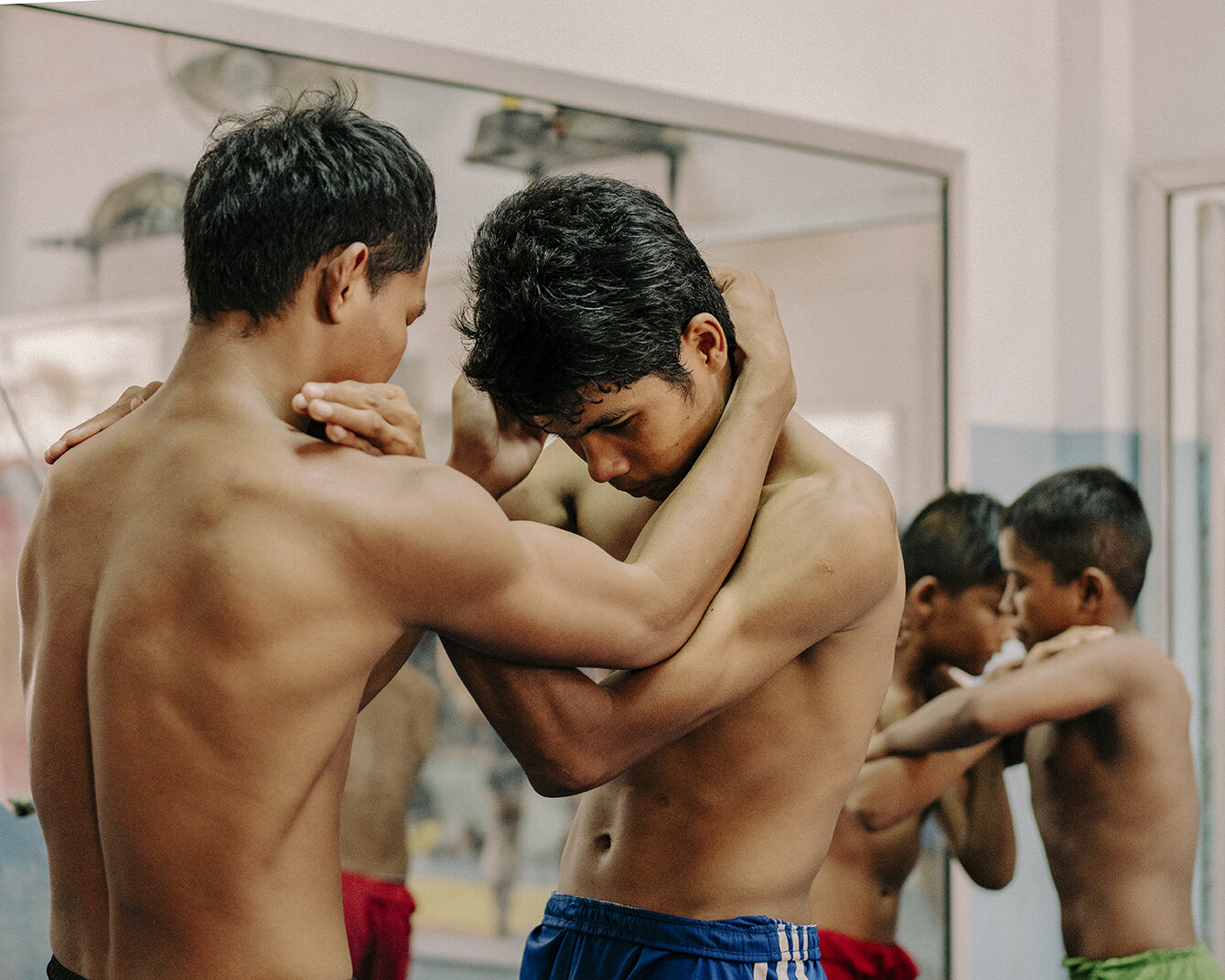 AIM-2018_Jacqui-J-Sze_Photography_Cambodia_Svay-Park_Boxing_09183-low.jpg