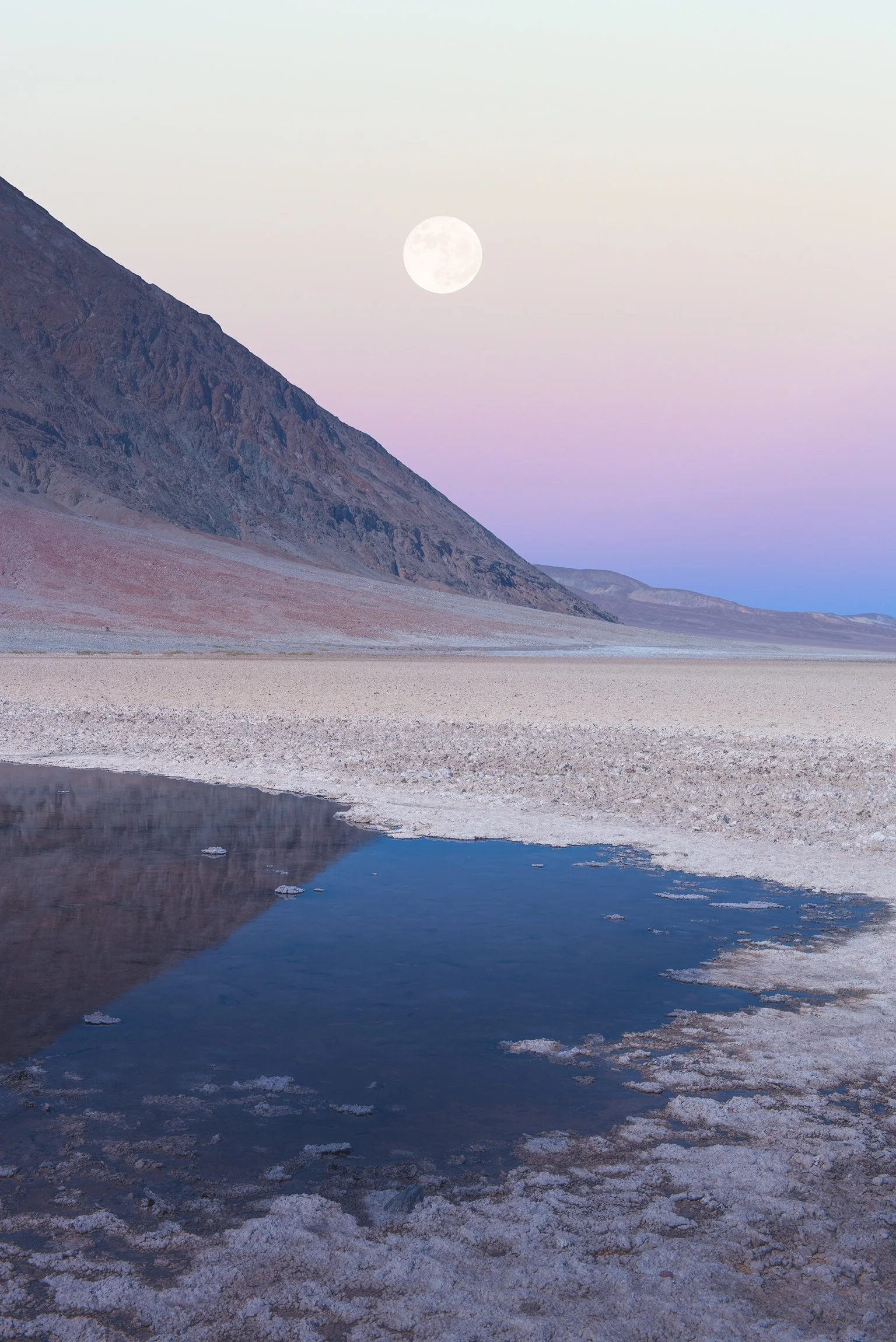 DVmoonwithreflectiono2andcorrectok.jpg