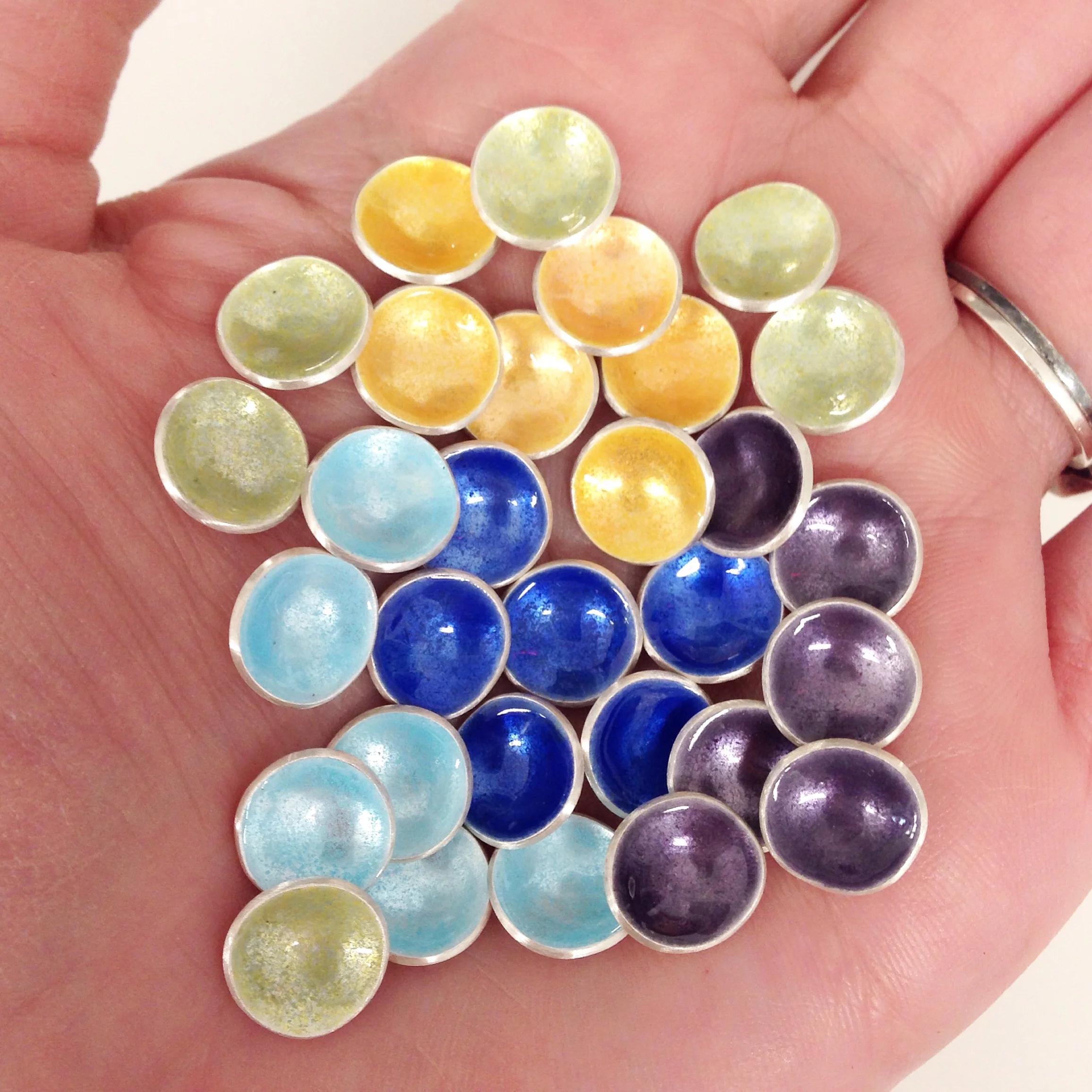 A handful of spring.
