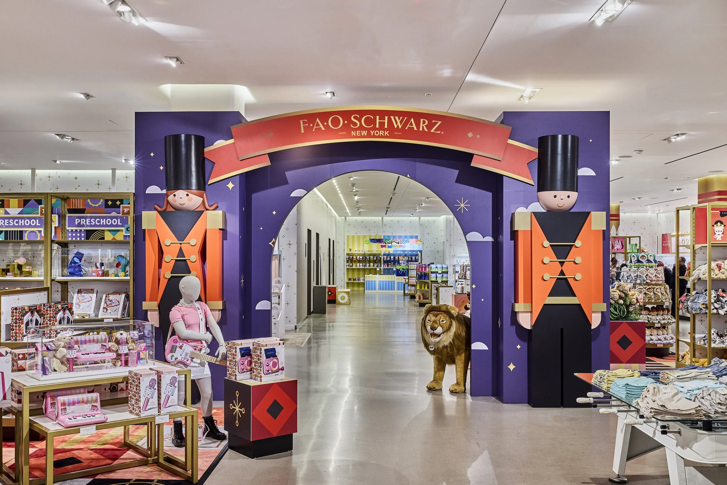 FAO Schwarz at Nordstrom NYC_Jack Koto 1_Sm.jpg