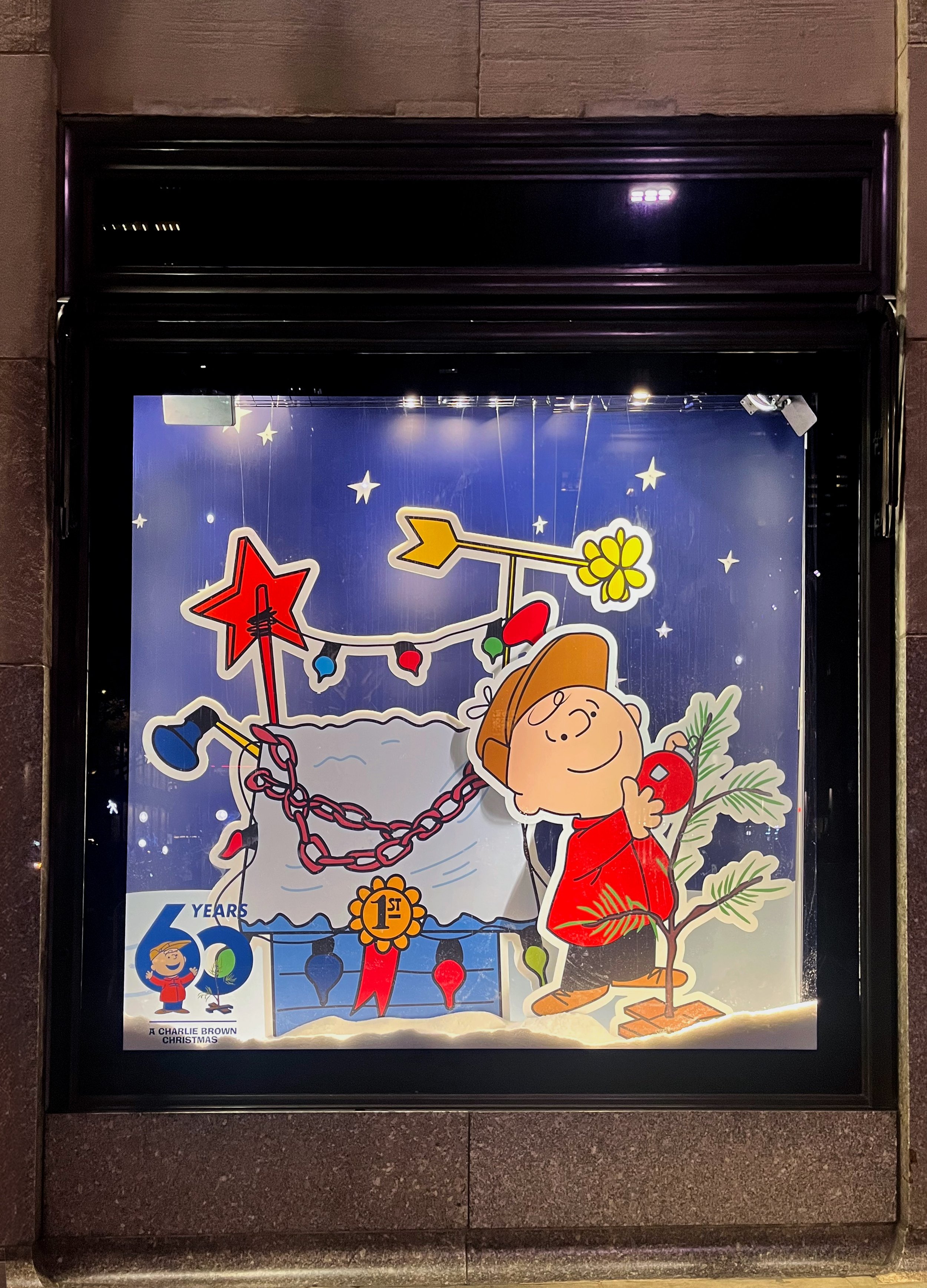 Peanuts-Holiday_Bottom Window _10_Edit_v01.jpg