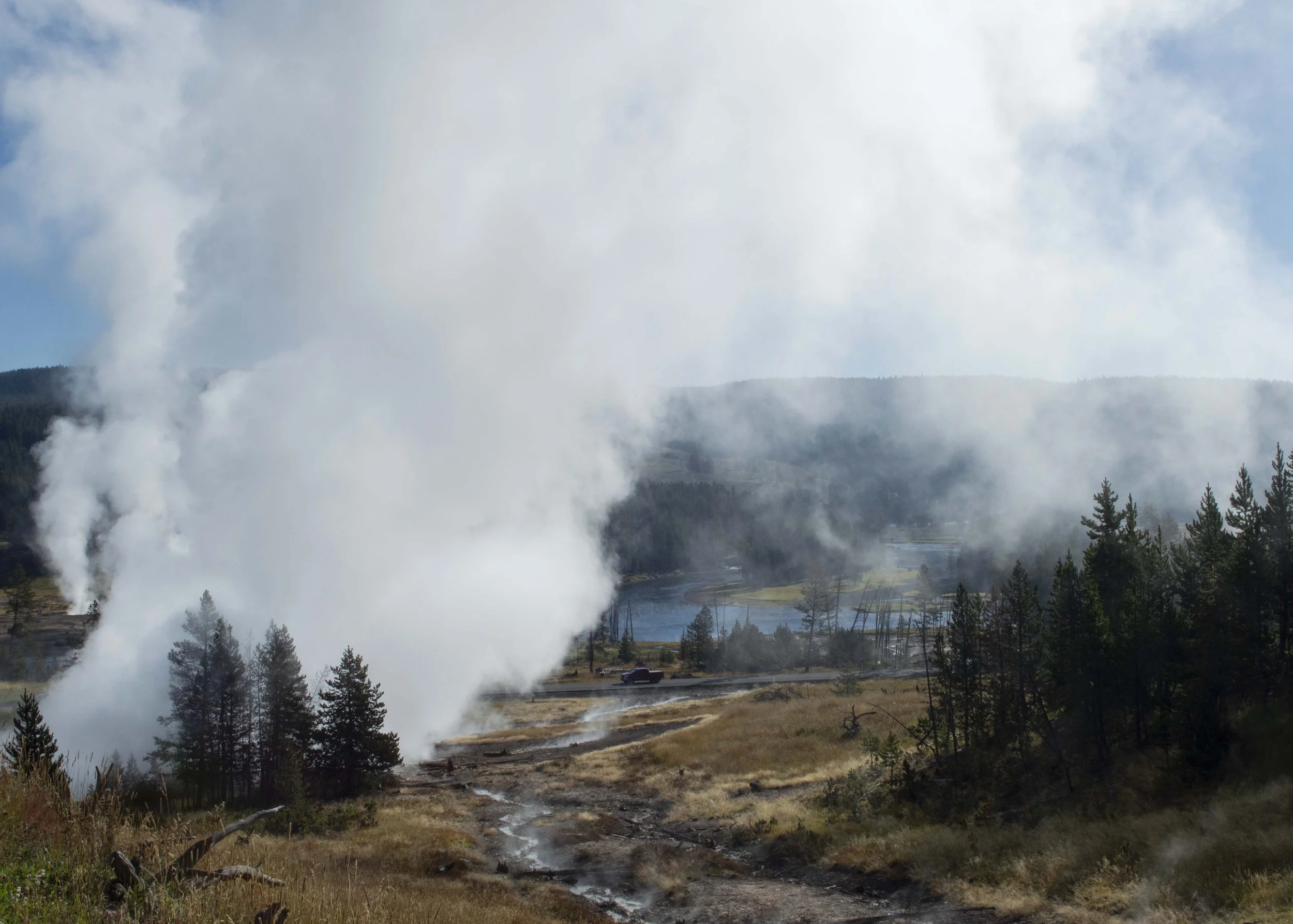 Yellowstone Hiking Trail