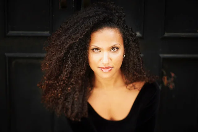 Nicole Rose Bond-Headshot.jpg