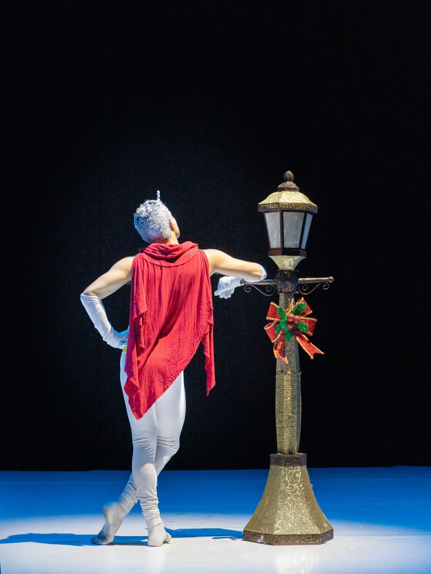 We Are Waiting for You

Tonight marks the final chapter for this production. After five years of entertaining and educating the Vancouver community, we take the stage for the farewell performance of A Winter&rsquo;s Twist.

Since its debut, this spec