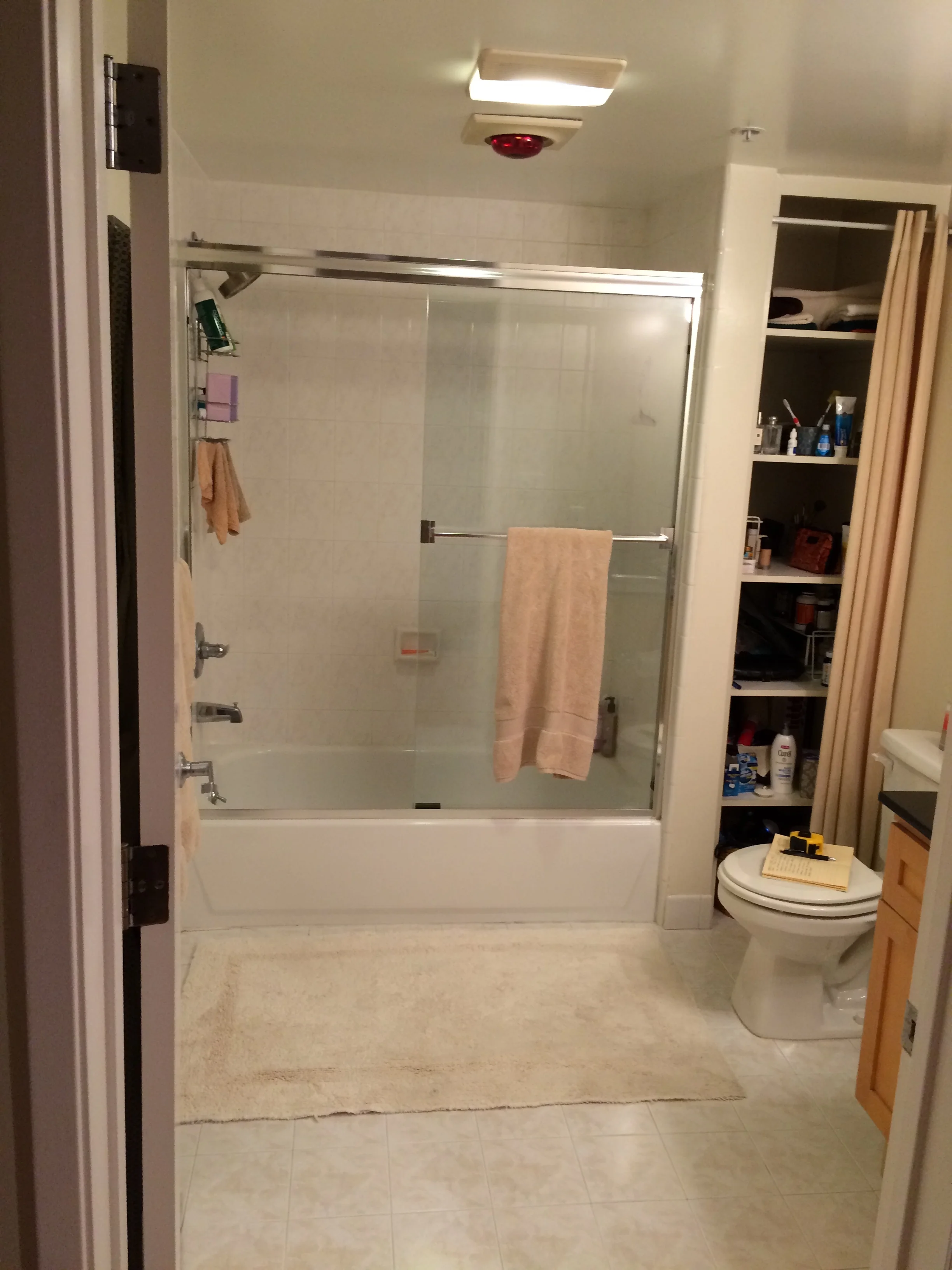 Before: SOMA Jewel  Box Bath