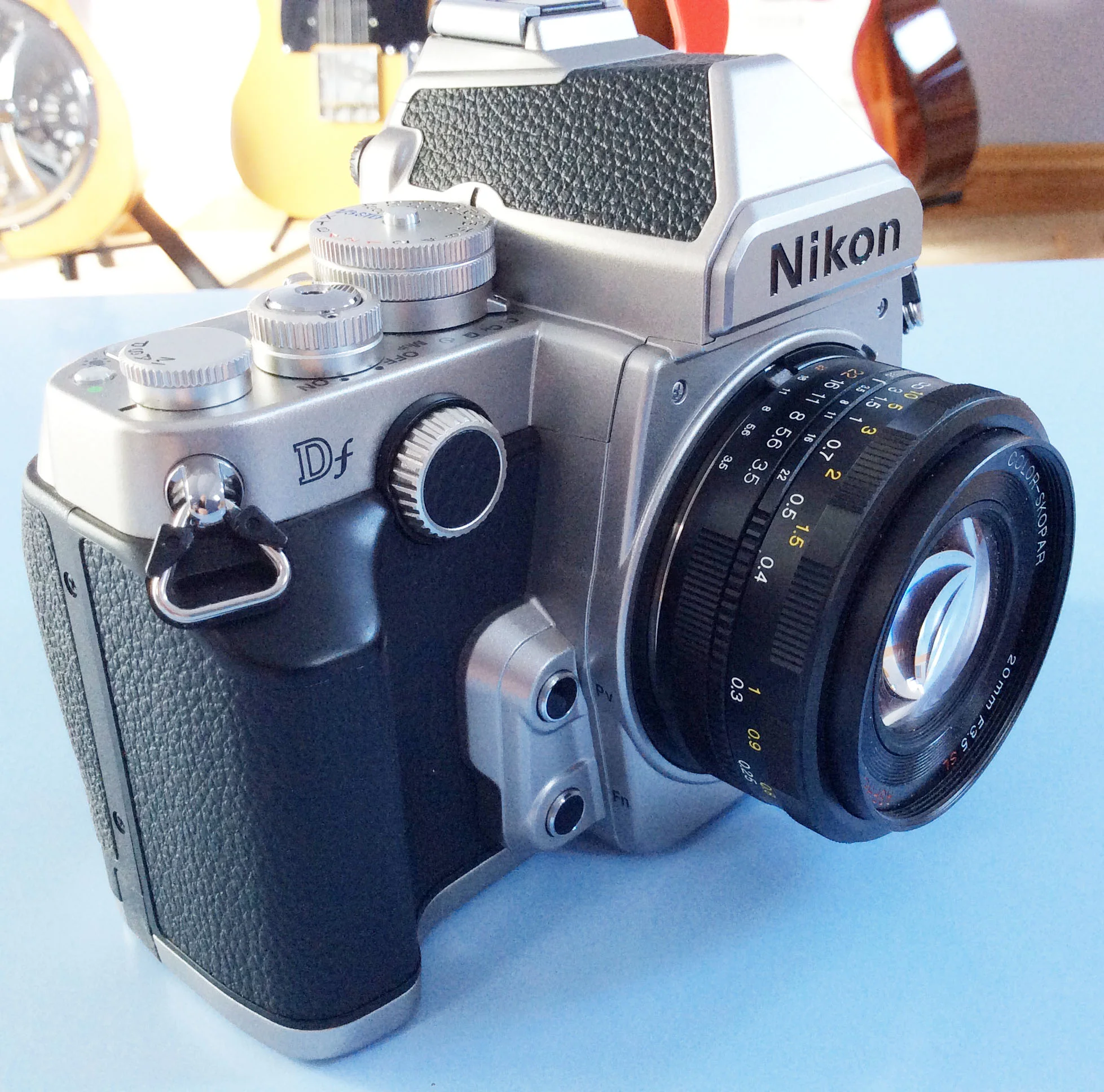 Nikon Df Voigtlander 20mm