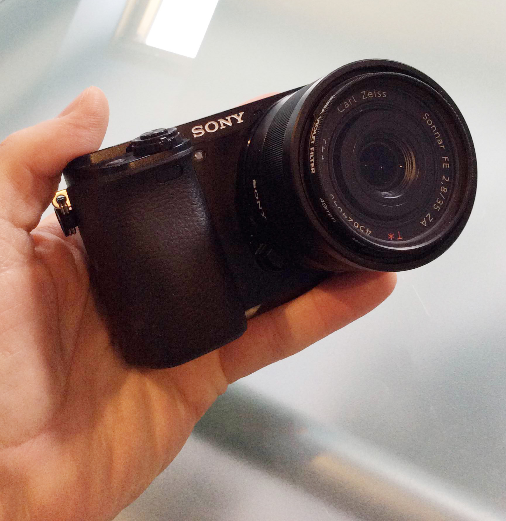 THE SONY a6000 - FULL REVIEW AND OWNER / USER EXPERIENCE 