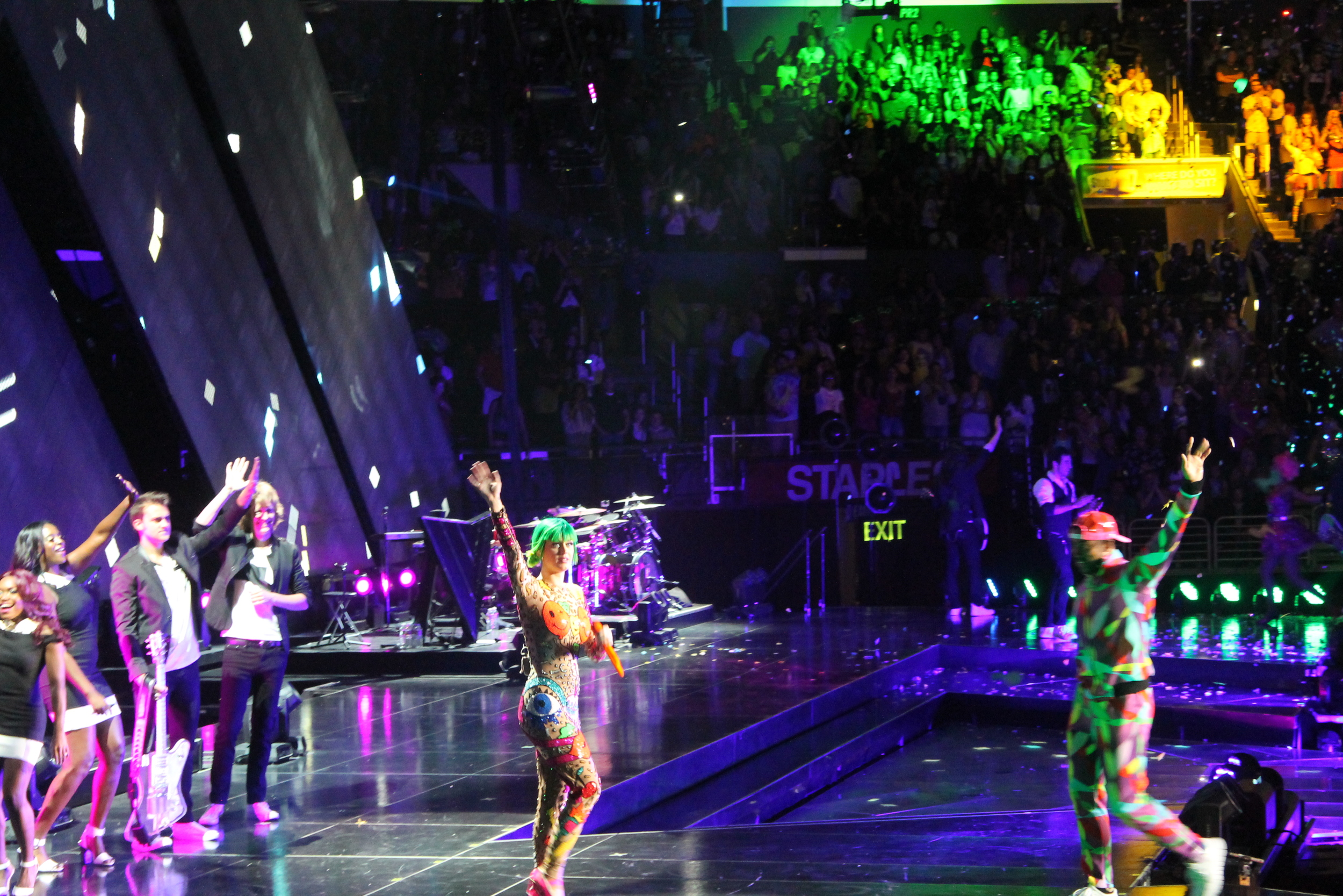 Katy despidiendose de nosotros!